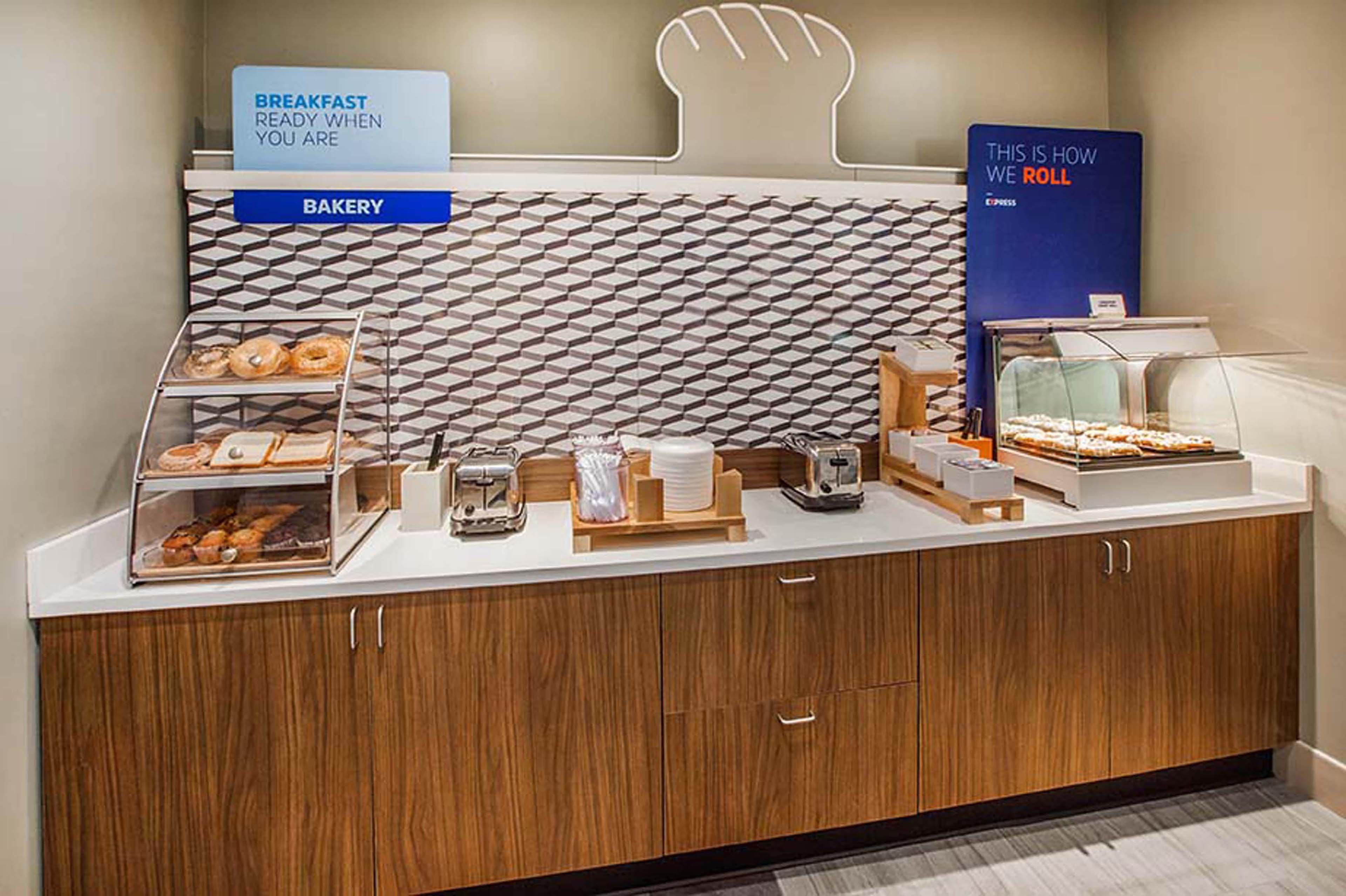 Holiday Inn Express Hotel & Suites Cleburne By Ihg Eksteriør bilde